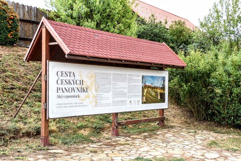 FOTKA - Bukovany a Ostrov�nky na ji�n� Morav�