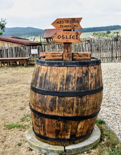 FOTKA - Bukovany a Ostrov�nky na ji�n� Morav�