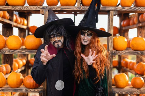 FOTKA - Halloween v botanick� zahrad� v Troji zavede n�v�t�vn�ky do prav�ku