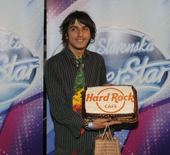 FOTKA - esko Slovensk SuperStar 2011 - skonil populrn reggaeman Michal eps
