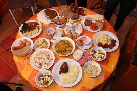 FOTKA - Jste to, co jte - eznkovo dilema: Konec uzenin?