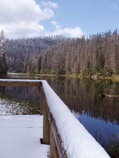 FOTKA - Zaarovan jezero Laka