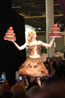 FOTKA - Salon du Chocolat 2011: okolda vude, kam se podv