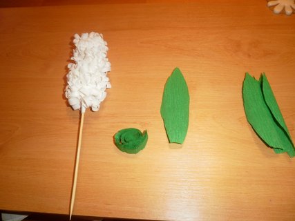 FOTKA - Vyrob si sama - Hyacinty z krepovho papru