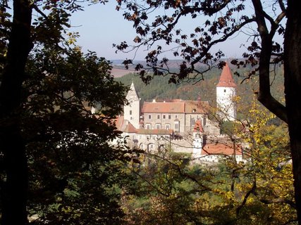 FOTKA - Hrad Kivoklt a vychzkov okruhy v okol