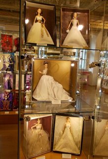 FOTKA - Galerie panenek Dolls Land v Praze host prince Williama i Kate