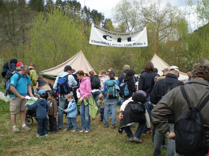 FOTKA - N prvn organizovan pochod