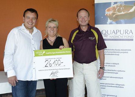 FOTKA - Charitativn golfov turnaj na podporu nadanho fondu AQUAPURA