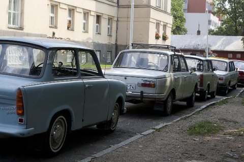 FOTKA - Vyprvj 6. dl - Praha pln trabant