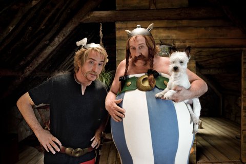 FOTKA - Nov 3D film v naich kinech: Asterix a Obelix ve slubch Jejho Velienstva