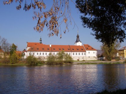 FOTKA - Vychzka okolm Dobichovic