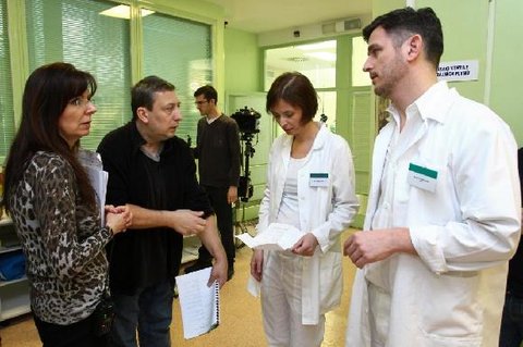 FOTKA - Lumr Olovsk jako nov doktor v serilu Cesty dom