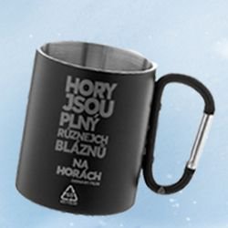 Kovov hrnek s karabinou