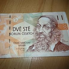 Natržené bankovky nesmí obchodníci odmítnout Natržené bankovky nesmí obchodníci odmítnout