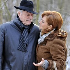 Vetřelci a lovci - Krutá nevěra Vetřelci a lovci - Krutá nevěra
