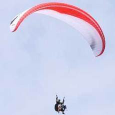 Krsky na paraglidu a v objet Blch Tygr