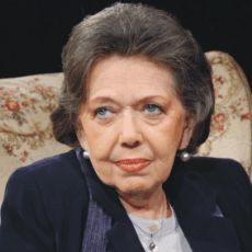 Herečka Jiřina Jirásková Herečka Jiřina Jirásková
