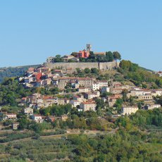 Ohl�dnut� za dovolenou - Motovun