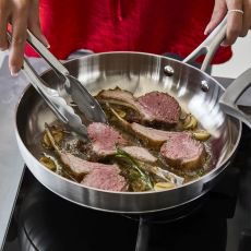 Medv�d� �esnek � z�zrak jara