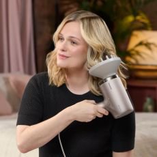 Tip na vnon drek: Fny Panasonic, kter peuj o vae vlasy i sebevdom