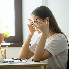 Jak bojovat s únavou očí Jak bojovat s únavou očí