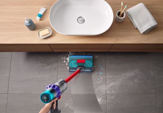 Jake Dyson p�edstavuje novou generaci produkt�, kter� vid�, p�em��lej� a reaguj�