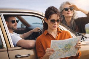 Co je lep�� na l�to: dioptrick� slune�n� br�le nebo samozabarvovac� skla?