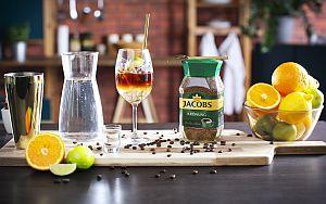 COFFEE SPRITZ VODKA/GIN COFFEE SPRITZ VODKA/GIN