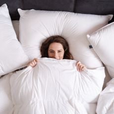 Pro� je chlad v m�stnosti v po��dku, ale chlad pod pe�inou ne