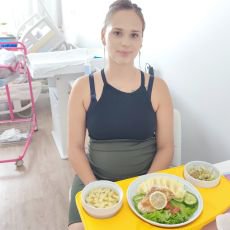 Zapome�te na diety po porodu, bo��me m�ty o strav� p�i kojen�
