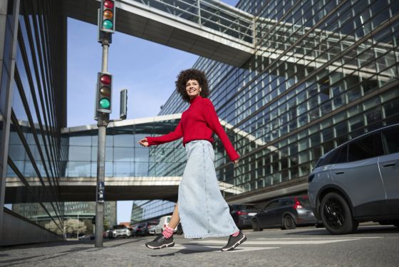 Když tenisky vládnou aneb 3 kombinace, které zazáří Když tenisky vládnou aneb 3 kombinace, které zazáří