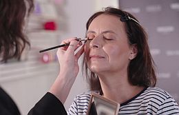 Lenka Vlaskov - makeup od WELEDY