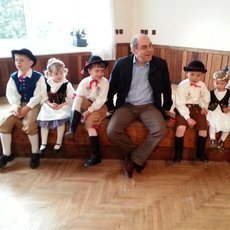 Naše tradice - 1. máj Naše tradice - 1. máj