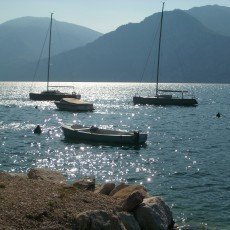 Italské jezero Lago di Garda Italské jezero Lago di Garda