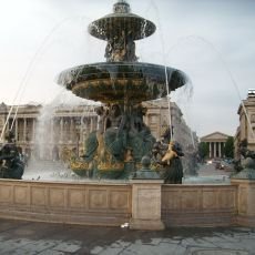 Pa na vozku - den prvn Louvre - Champs Elys