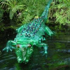 krokodyl-z-pet-lahvi