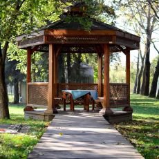 Co je mo�n� postavit na pozemku typu zahrada a za jak�ch podm�nek