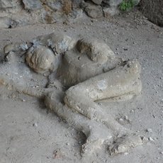 Pompeje - Tajemstv zkamenlch tl