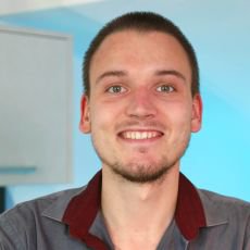 Prosteno 25. 11. 2025  Tom