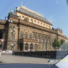 nemluvit za jízdy z řidičem nemluvit za jízdy z řidičem