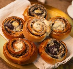 Vinut� kol��e Exelsior