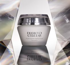  Rozjas�uj�c� kr�m pro omlazen� pleti Diamond Cellular