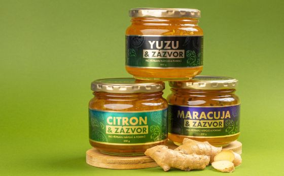 z�zvorov� trio YUZU