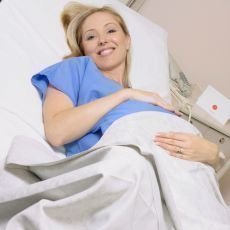 Jak zmrnit bolesti u porodu ?
