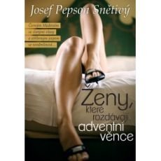 Ženy, které rozdávají adventní věnce Ženy, které rozdávají adventní věnce