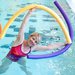 Aqua aerobik jako elix�r ml�d�: Pro� voda dok�e s t�lem v�c ne� posilovna?