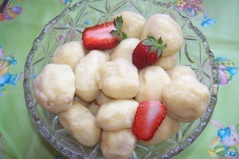 FOTKA - Ovocn knedlky z bramborovho tsta
