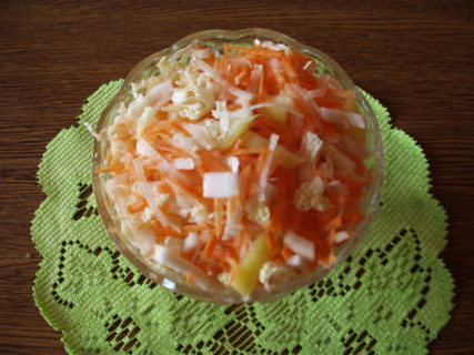 FOTKA - Zeleninov salt  se zlivkou 
